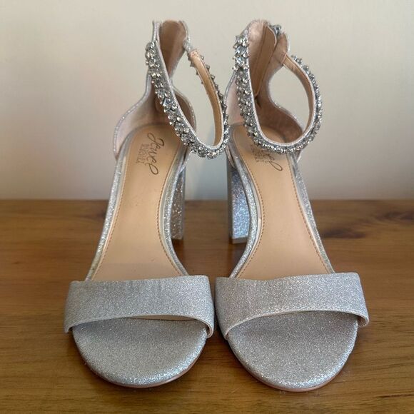 Jewel Badgley Mischka Louise Peep-Toe Block Heel, size 8 - Picture 4 of 8